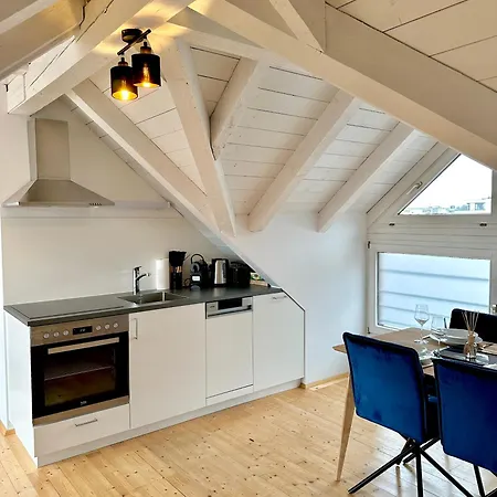 Zentrale Wohnung Mit Dachterasse Brégence Extérieur photo