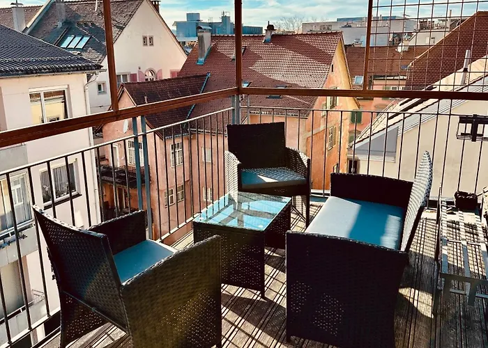 Zentrale Wohnung Mit Dachterasse